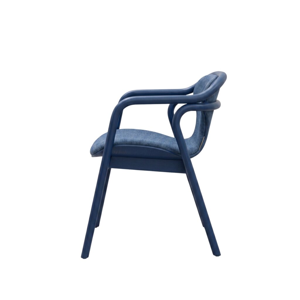 ARATA CHAIR3