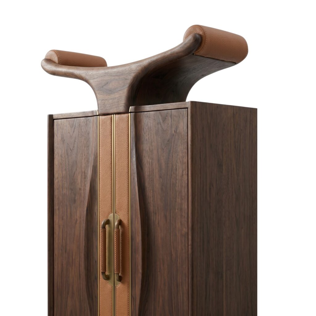 Avelia I Cabinet close up